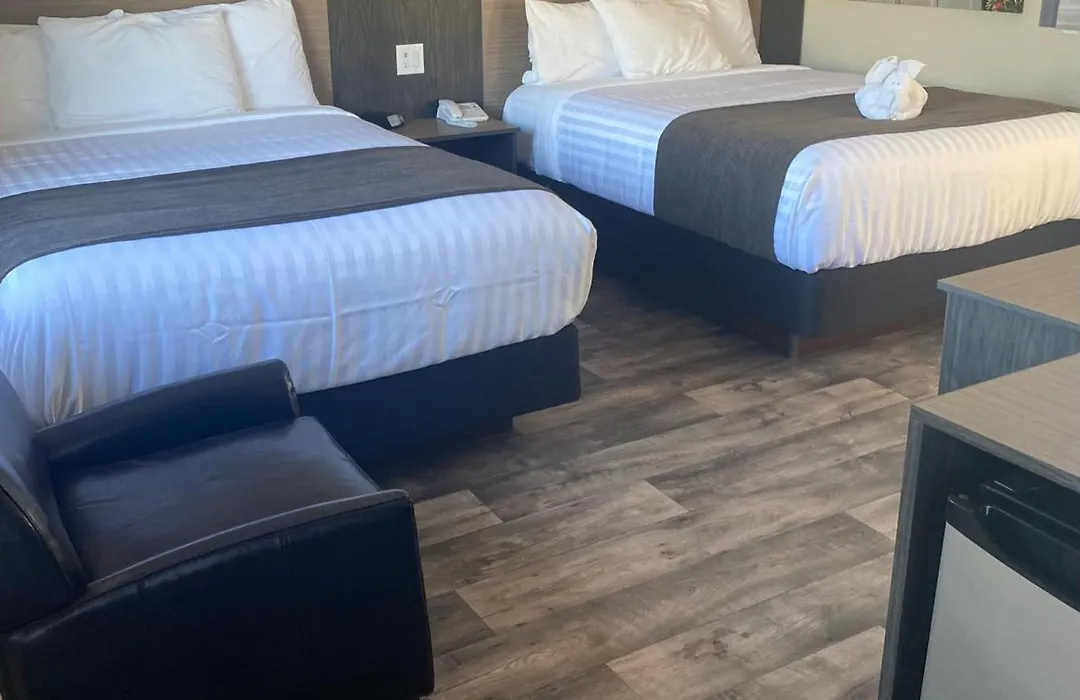 Cairns Motel-1
