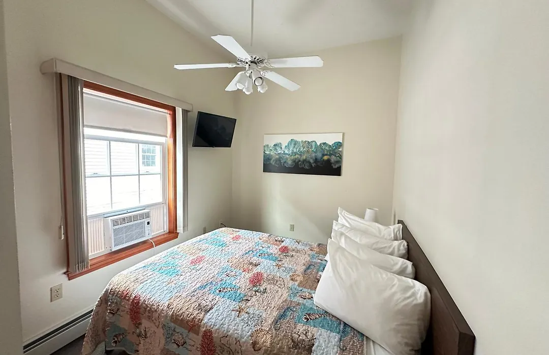 Abellona Inn & Suites-1