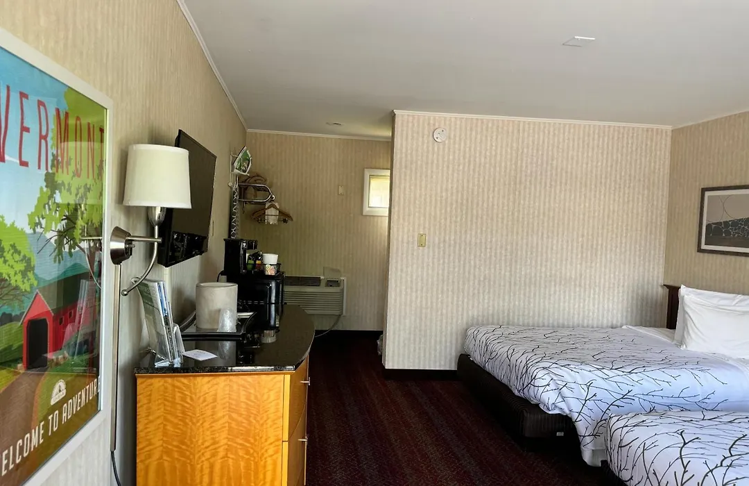 The Black Mountain Inn-1