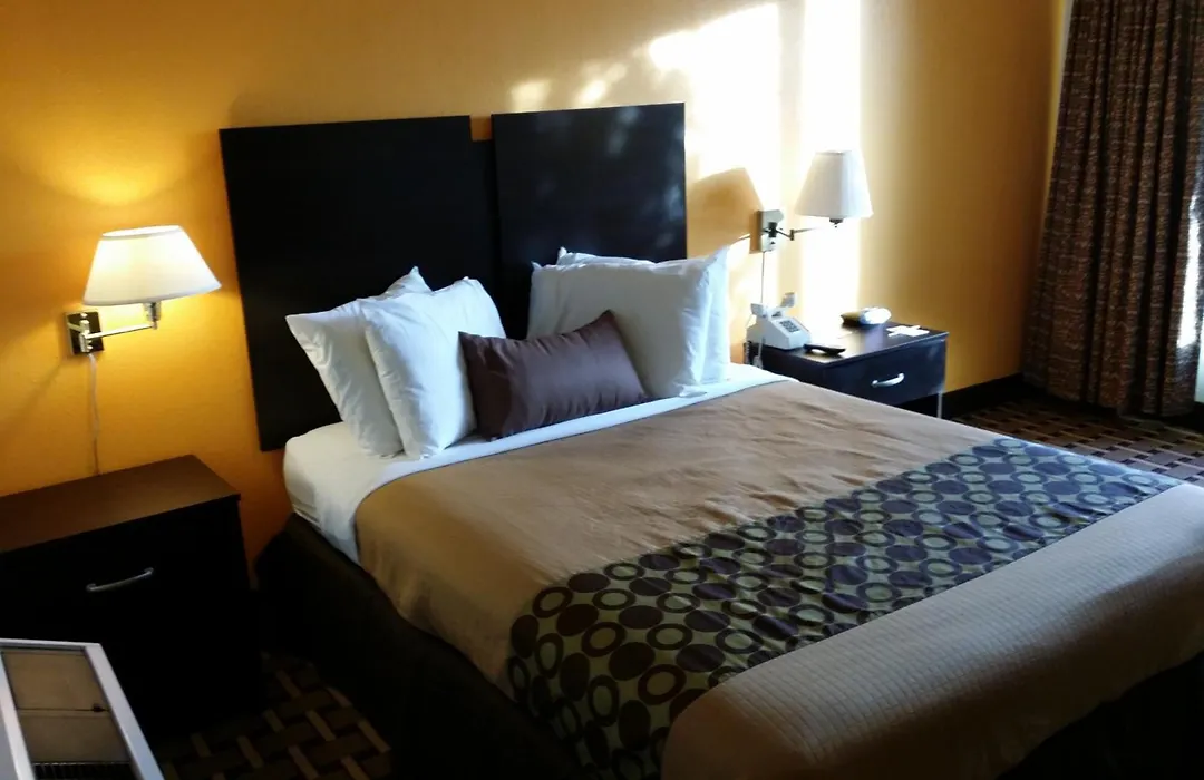 Ahoskie Inn-1