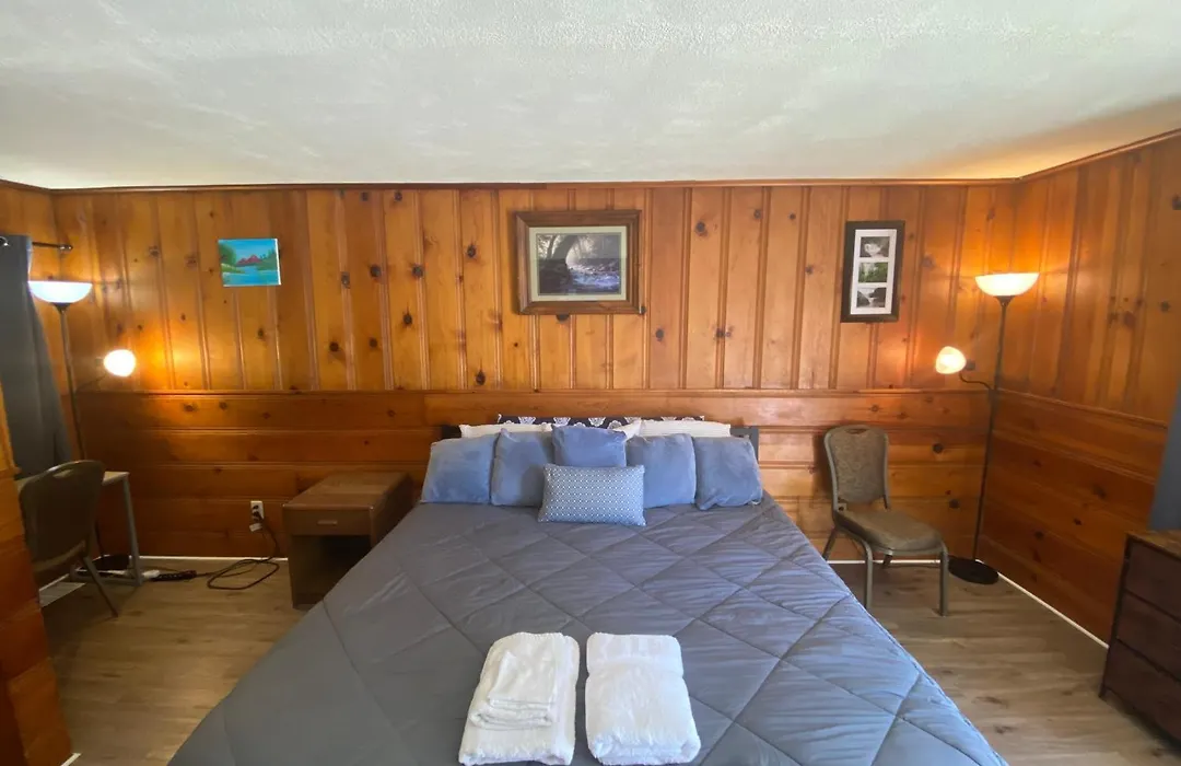 Heart Of The Berkshires Motel-1
