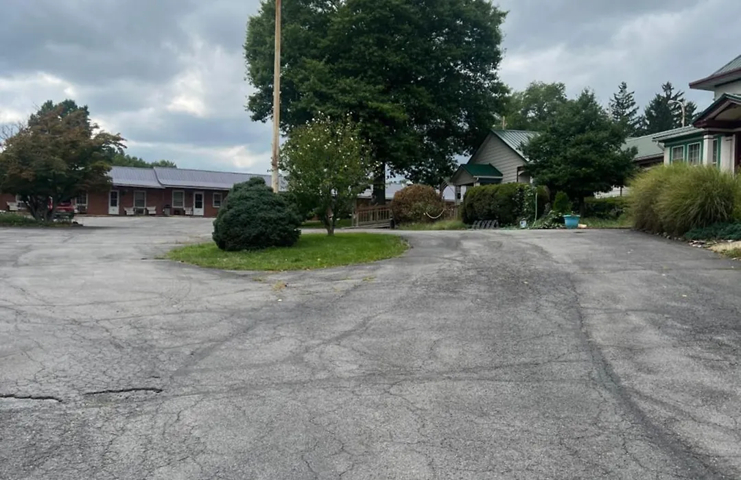 Potomac River Motel-1