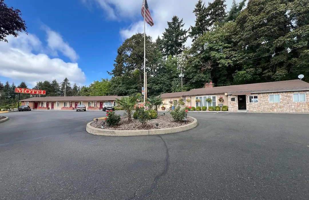 Riverside Motel-1