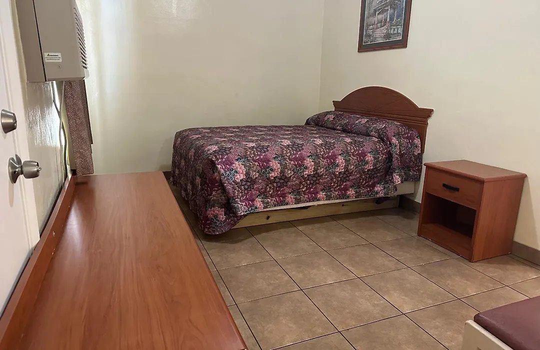 Kentucky Motel-1