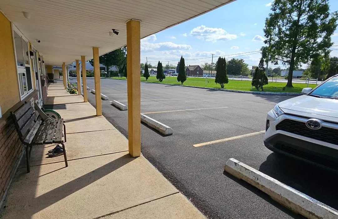 Mount Laurel Motel-1
