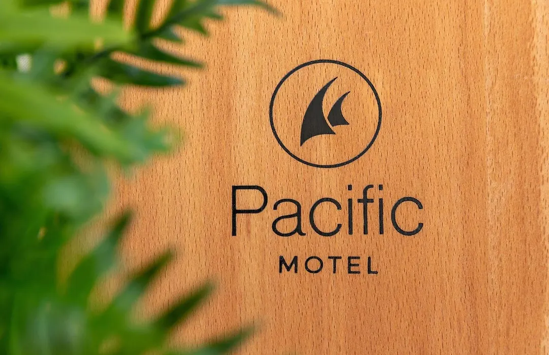 Pacific Motel 08-1