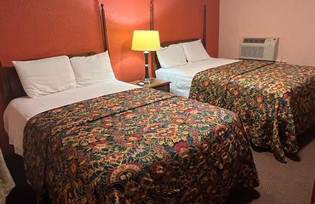 Budget Inn Fairfield-1