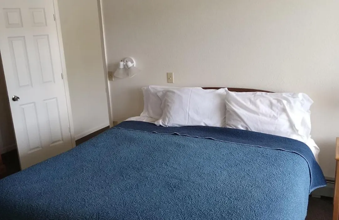 Big Bay Motel-1