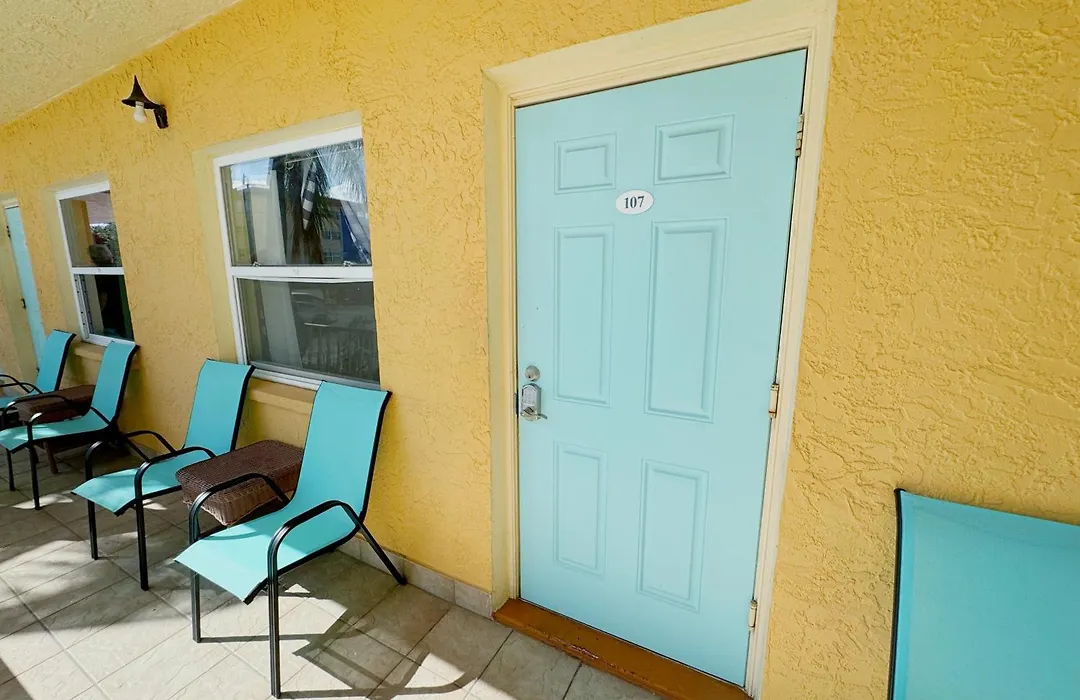 Sunrise Motel-1