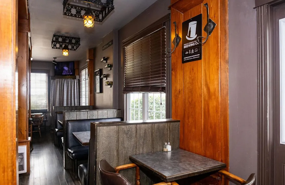 Canadas Best Value Inn & Suites-Charlottetown-1