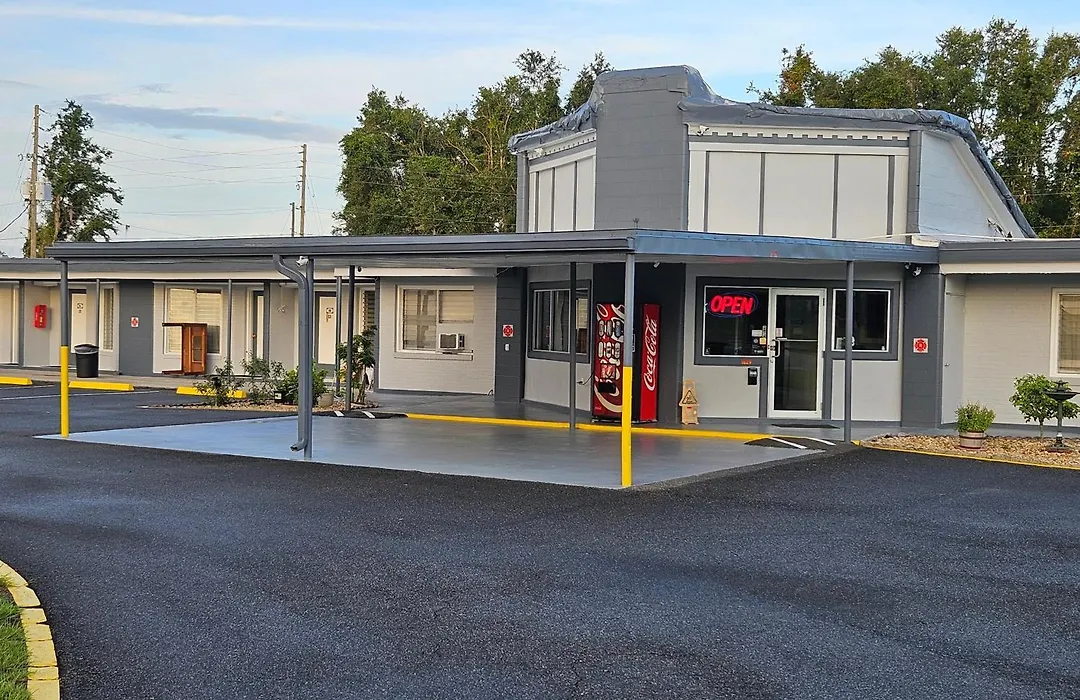 Royal Inn Motel-1