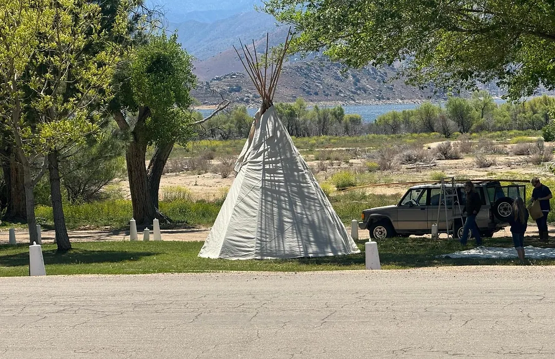 Mount-N-Lake Motel-1