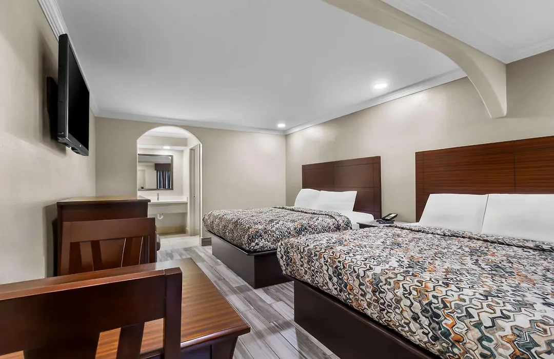 Americas Best Value Inn Houston Heights At I-45-1