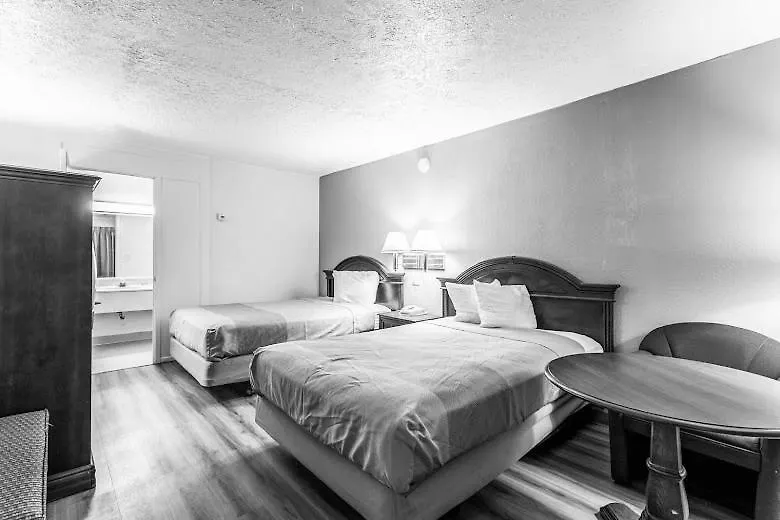 Hilltop Motel-1