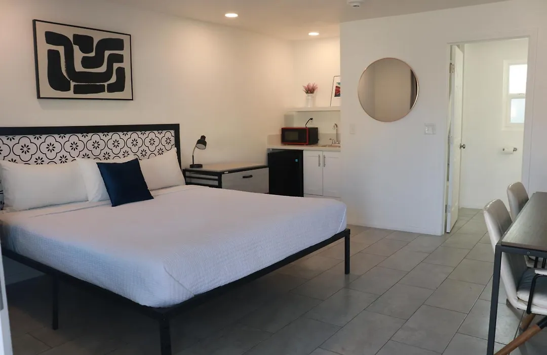 Boulder City Inn-1