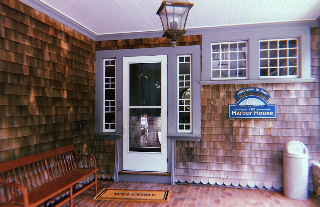 Sands Of Time Motor Inn & Harbor House-1