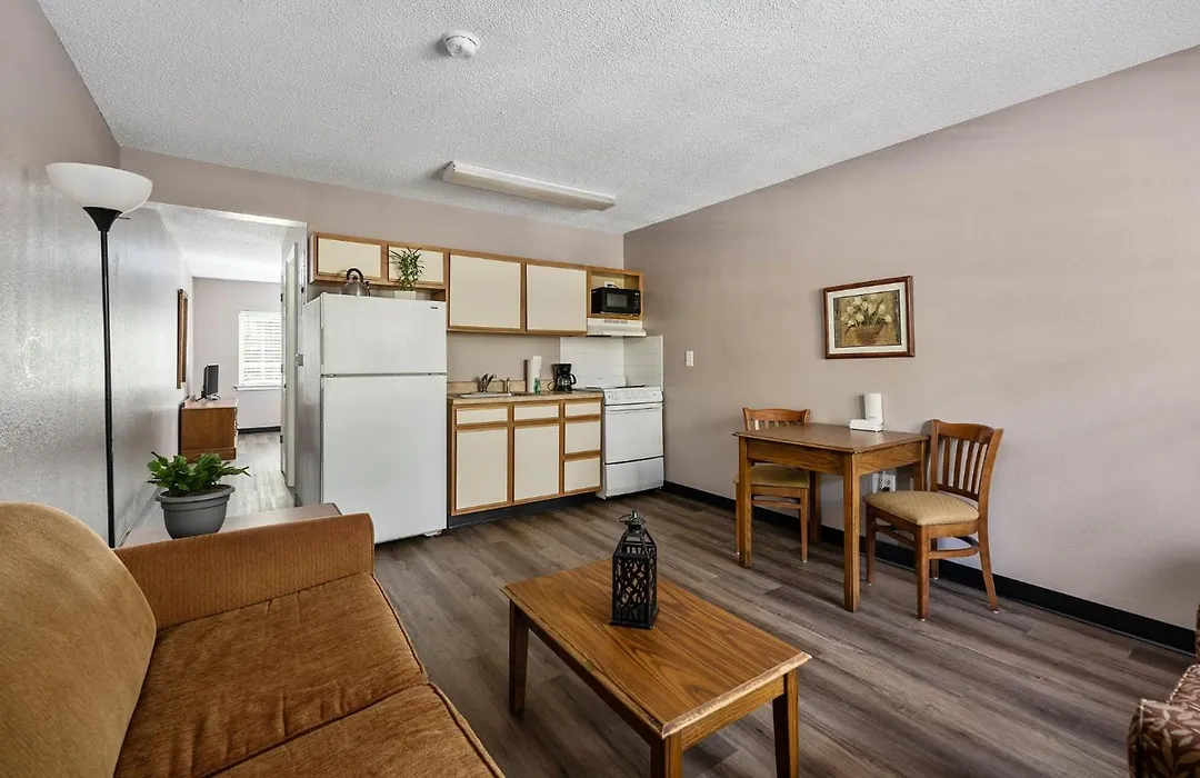 Affordable Suites Greenville-1