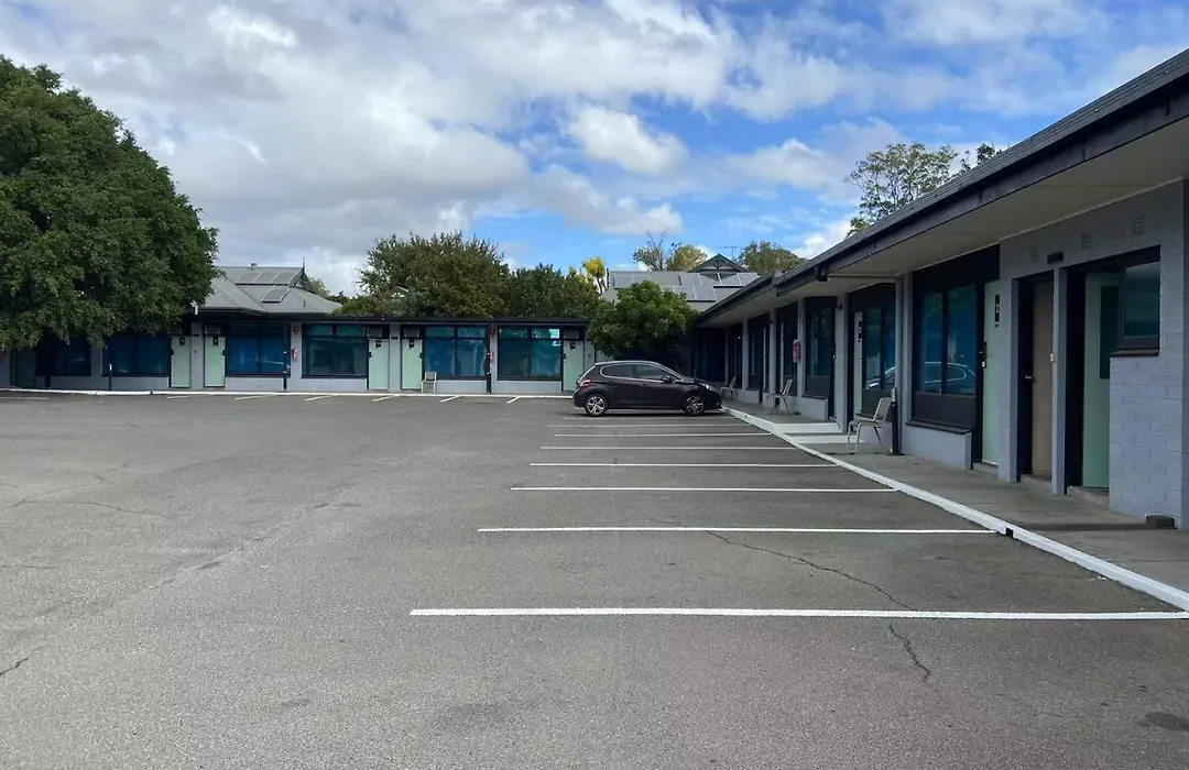 Jasper Motor Inn-1