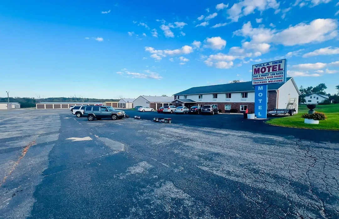 Villa Inn Motel Near Hwy 12 Wi Capital O-1
