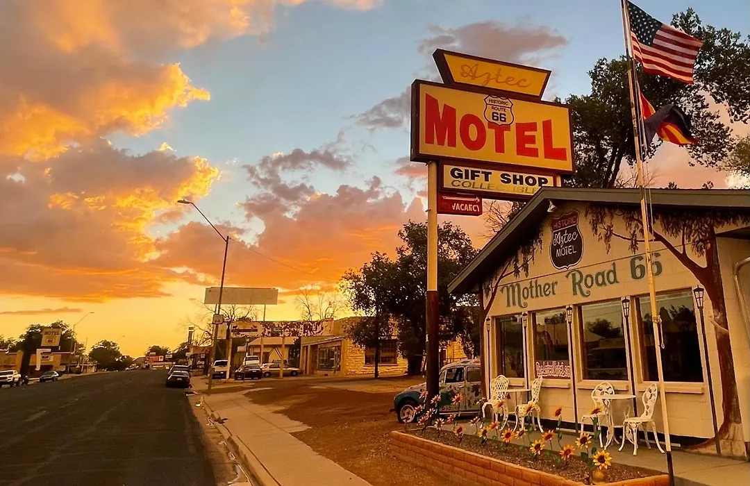 The Aztec Motel & Creative Space-1
