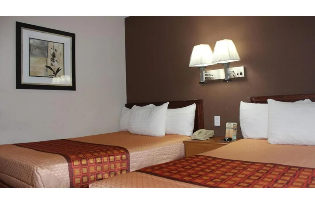 Travel Inn By Oyo Omaha-1
