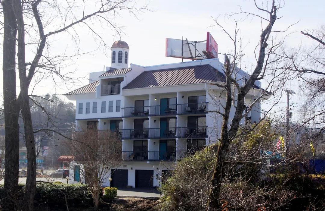 Rivergate Mountain Lodge-1