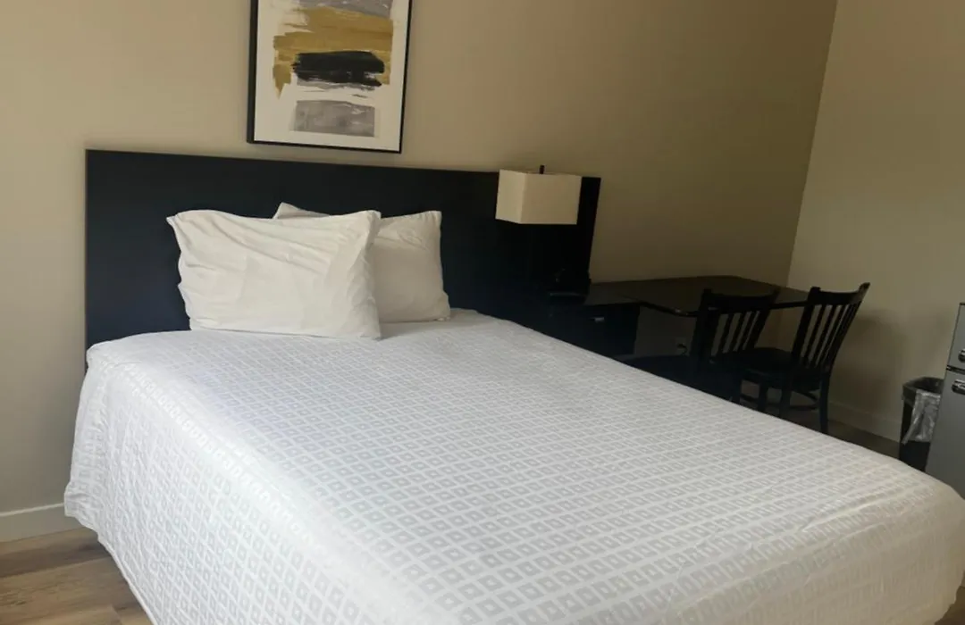 Richland Inn And Suites-1