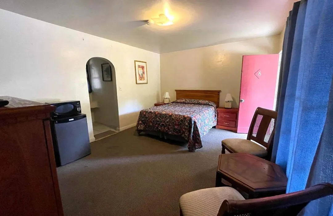Sierra Pelona Motel-1
