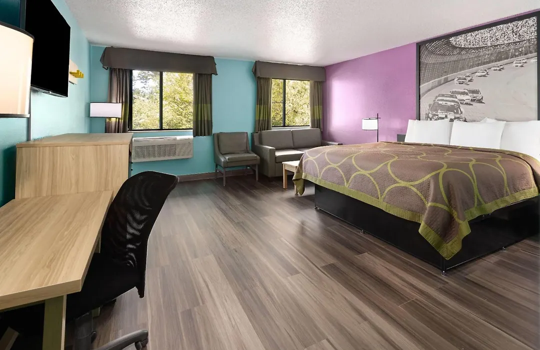 Super 8 By Wyndham South Boston Va-1