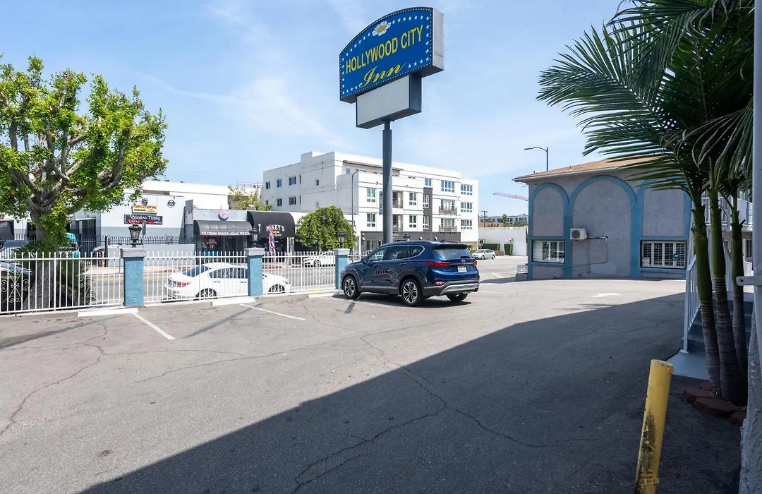 Hollywood City Inn-1