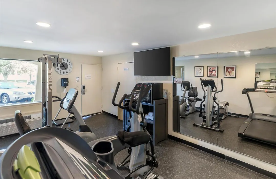 Surestay Hotel By Best Western East Brunswick-1