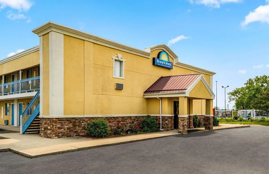Days Inn By Wyndham Fort Wayne-1