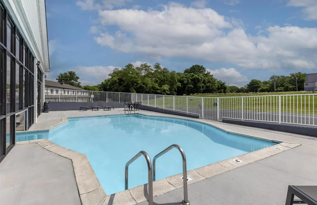 Best Western Parkside Inn-1