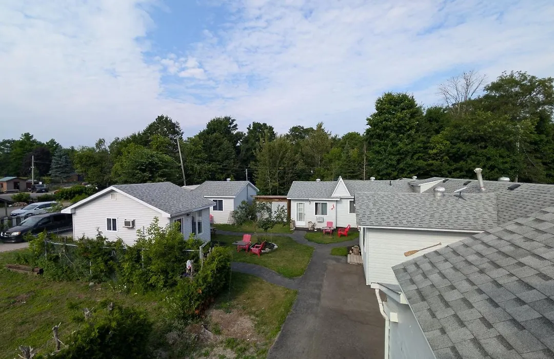 Oakwood Motel-1