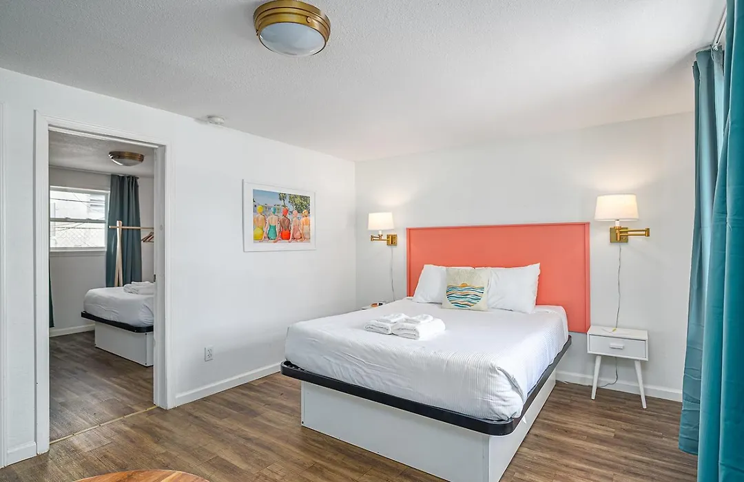 Royal Palms Motel-1