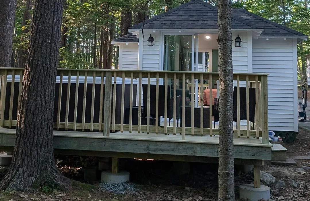 Hinckleys Dreamwood Cottages-1