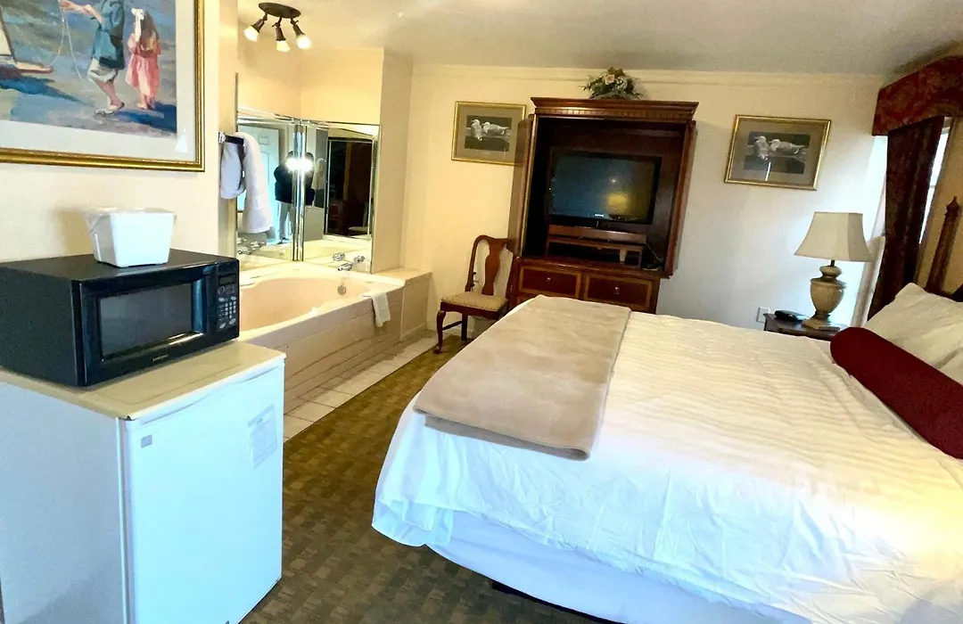 The Maddox Inn-1