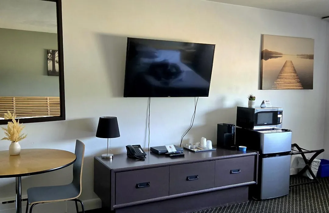 Lord Nelson Motel-1