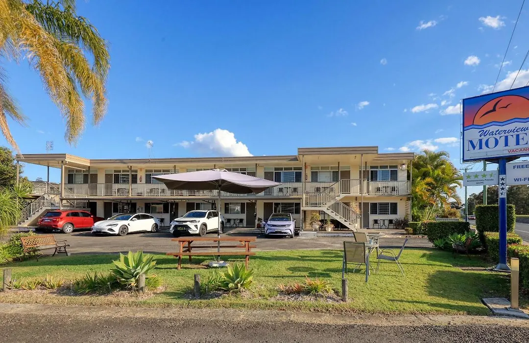 Waterview Motel Maclean-1