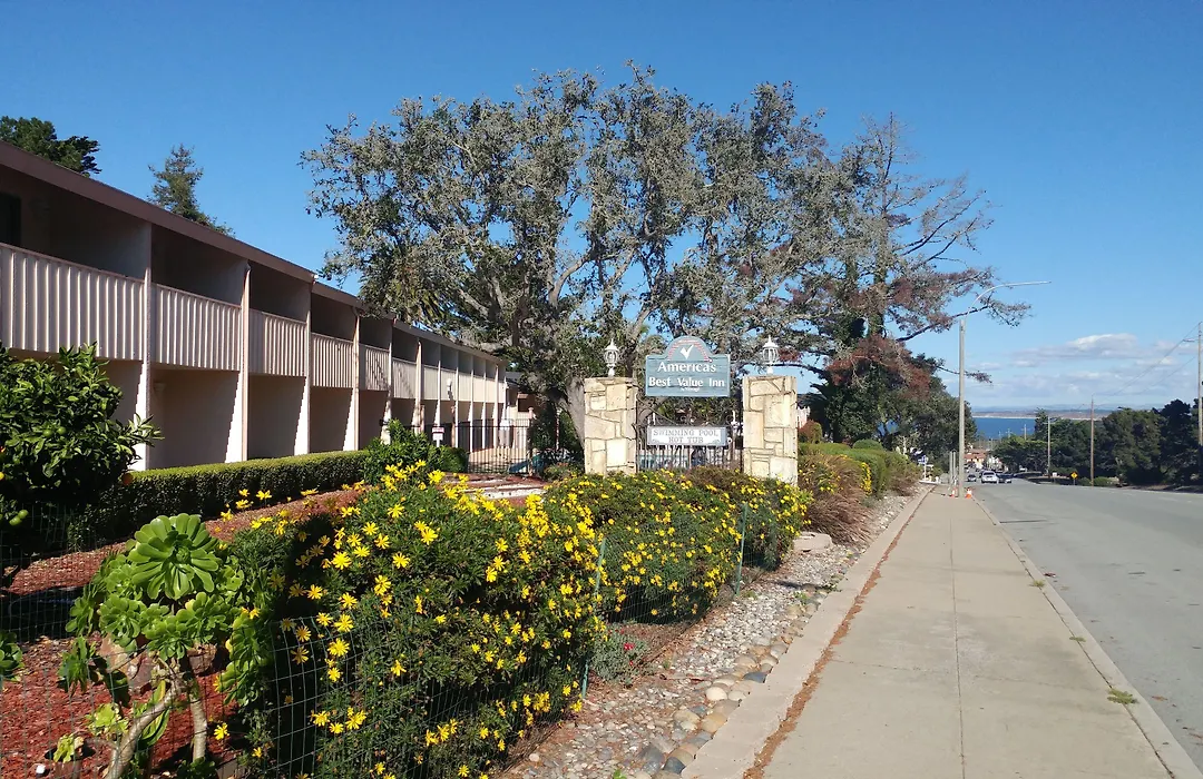 Americas Best Value Presidents Inn On Munras-1