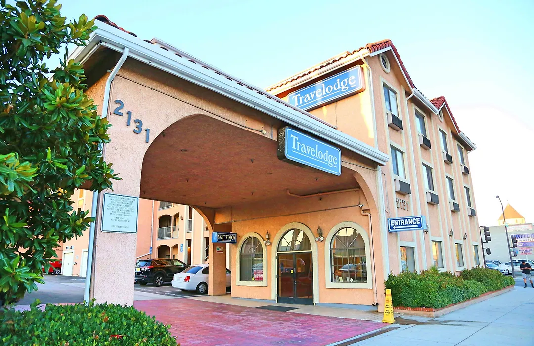 Travelodge By Wyndham Pasadena Central-1