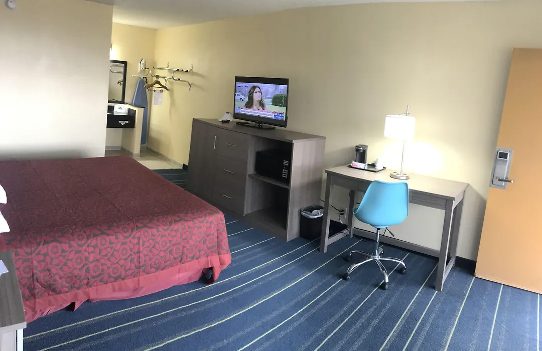 Days Inn By Wyndham Salem, Il-1