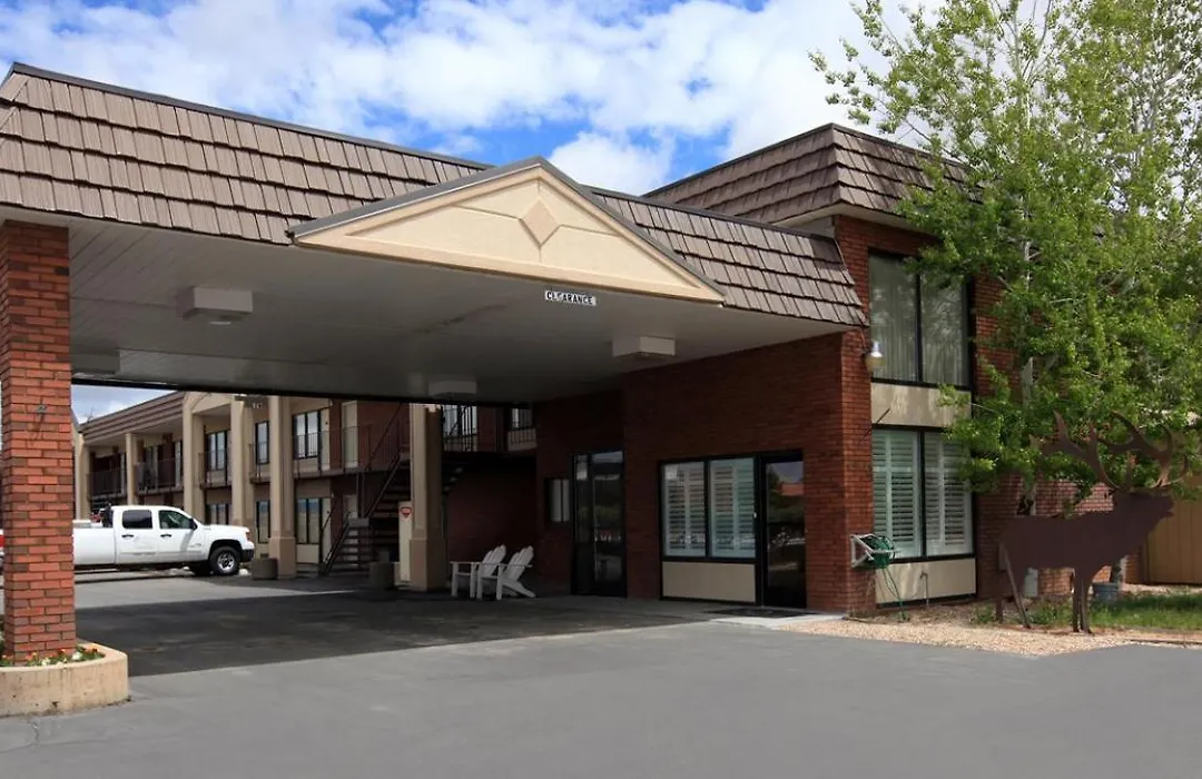 Americas Best Value Inn Roosevelt/Ballard-1