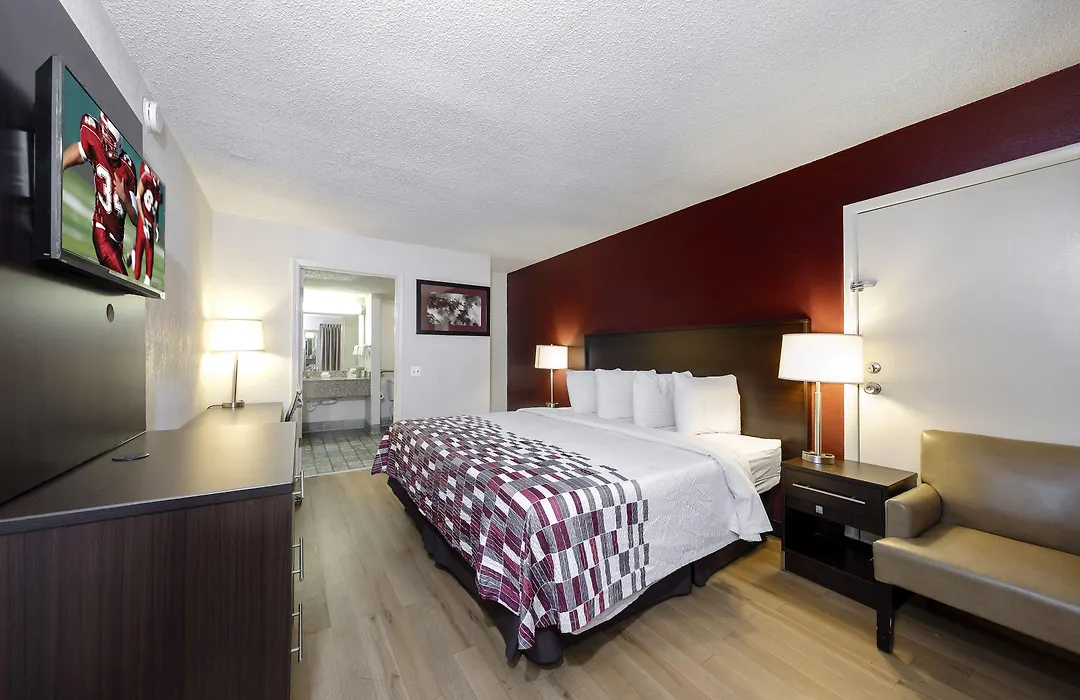 Red Roof Inn Atlanta - Suwanee/Mall Of Georgia-1