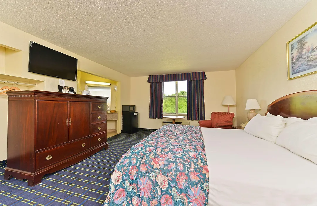 Americas Best Value Inn Suites South Boston-1