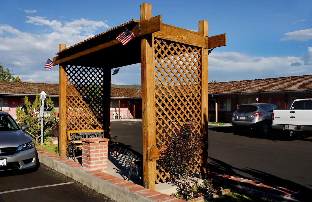 Ruby Inn Bridgeport-1