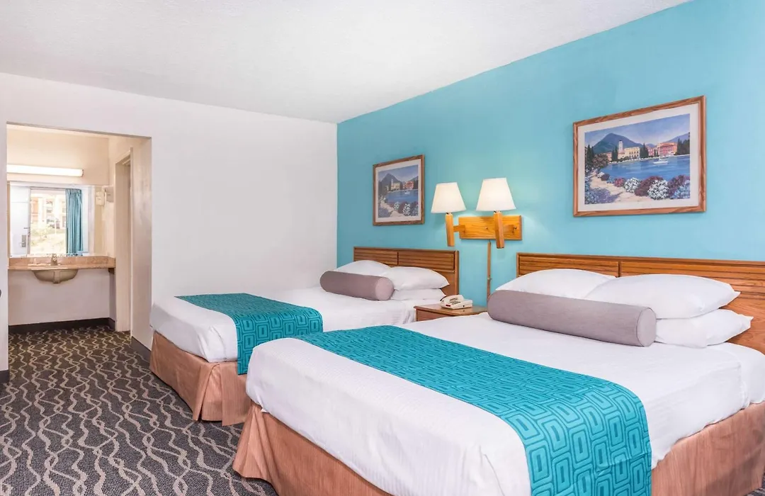 Howard Johnson By Wyndham Commerce Ga-1