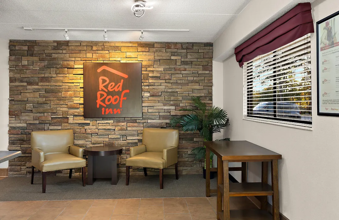 Red Roof Inn Cleveland - Westlake-1
