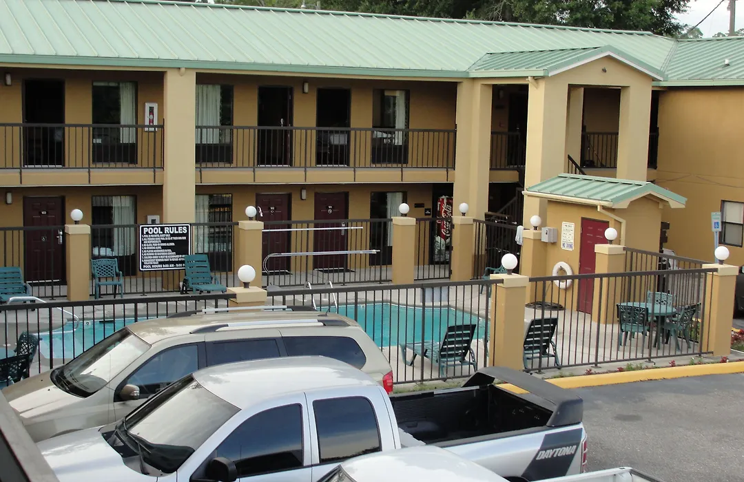 Executive Inn Opp-1