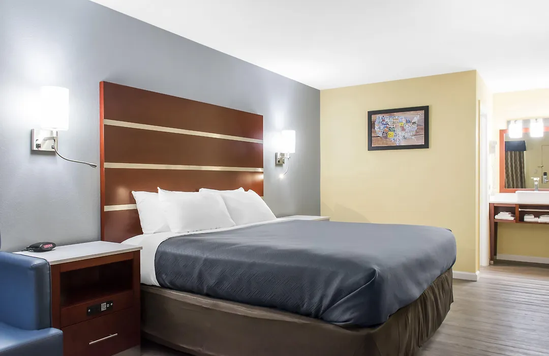 Escape Inn Hershey-1